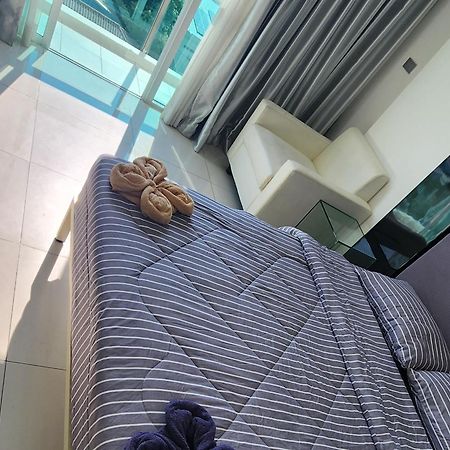 City Center Residentes Ccr Pattaya Y Exterior photo
